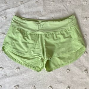 Lululemon Speed Up Shorts 2.5”
